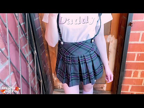 ❤️ 女学生深深地吸吮她的鸡巴,代替上课做爱 Fucking❌️❤